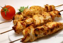 Chicken shashlik on skewers in the oven
